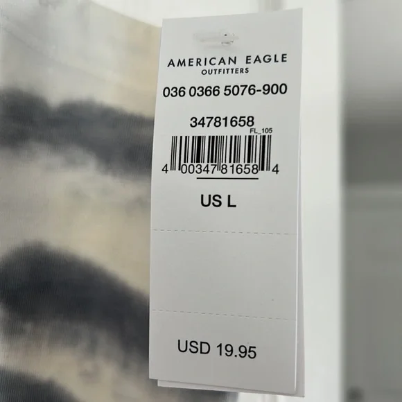 NWT American Eagle crop top. Size large. So cute! - Picture 4 of 10